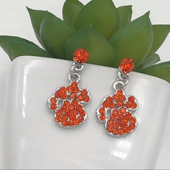 🌼 Orange Paw Print Rhinestone Post Drop Earrings - Picture 1 of 2